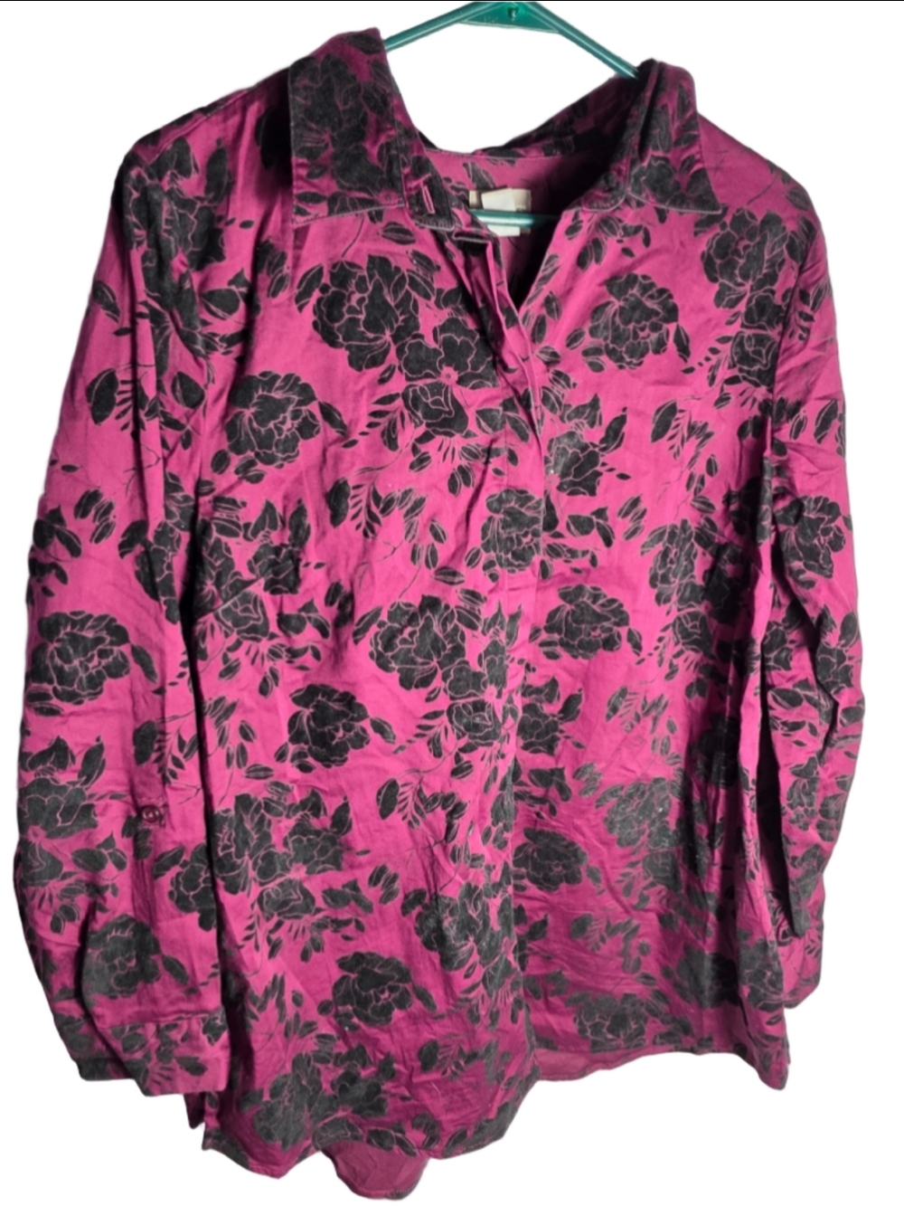 Women's Chico's Button Down Shirt Size 2 Magenta Black Floral Print